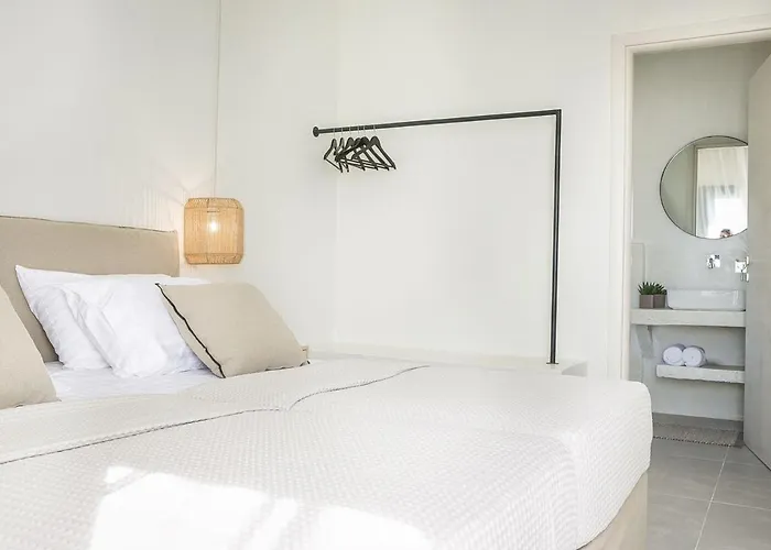 Stefanos By Select * Τραπεζάκι